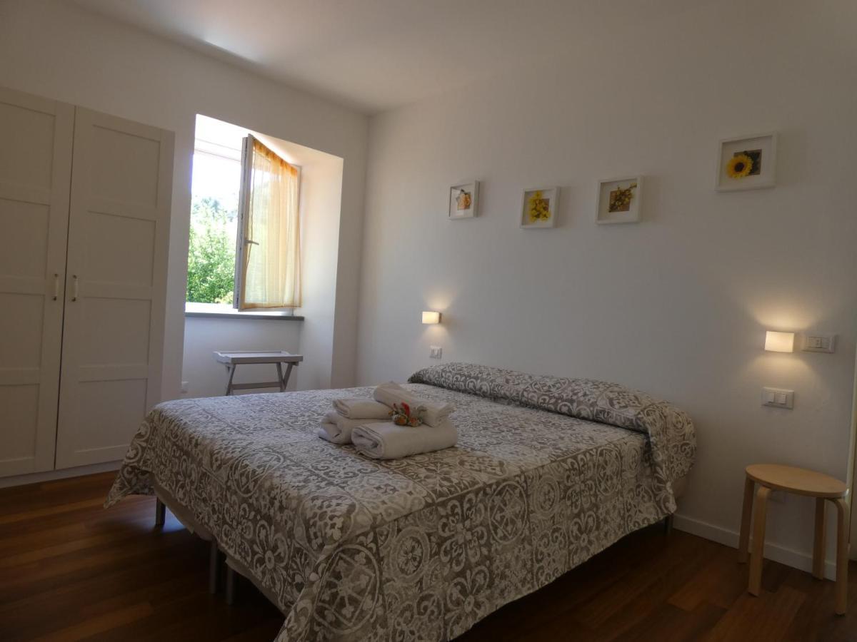 Sant'Anna Hostel La Spezia Ngoại thất bức ảnh